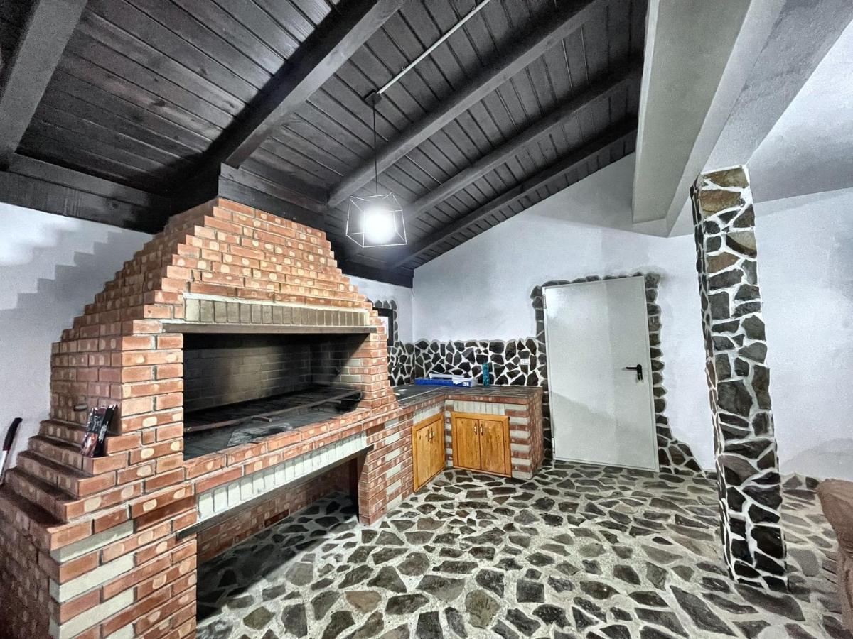 فيلا Capu Cîmpuluiفي Casa Din Podirei المظهر الخارجي الصورة